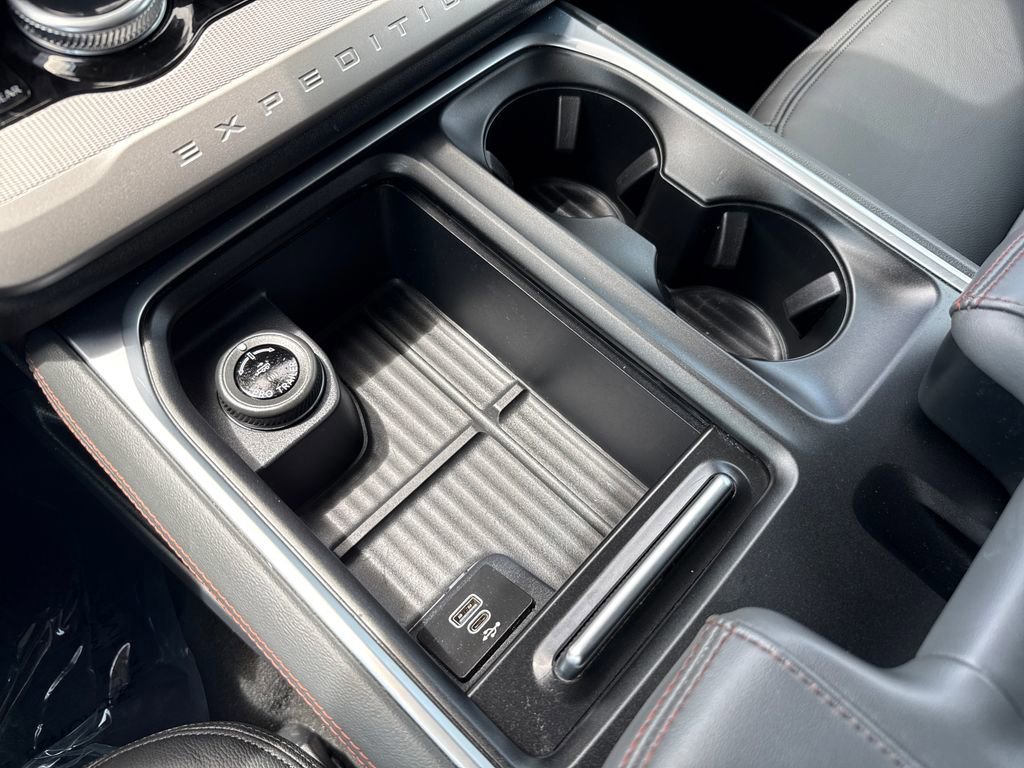 Certified 2025 Ford Expedition Max Active image 23