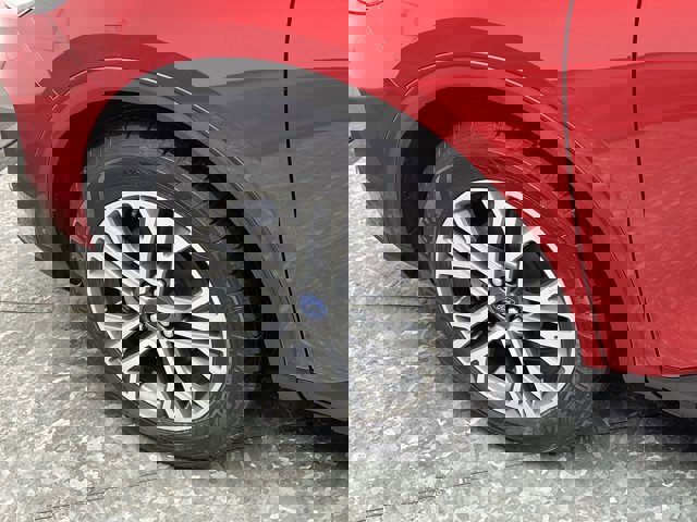 Certified 2020 Ford Escape SEL image 34