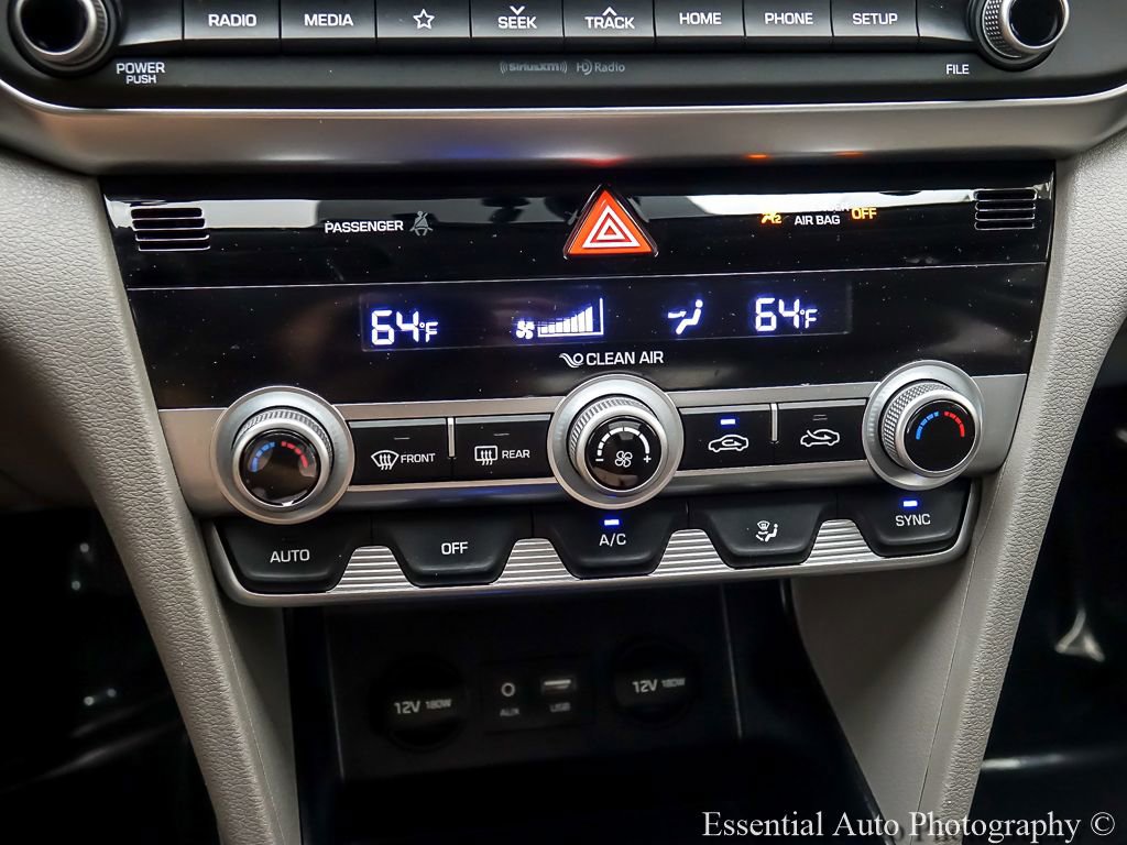 Used 2020 Hyundai Elantra SEL FWD image 17