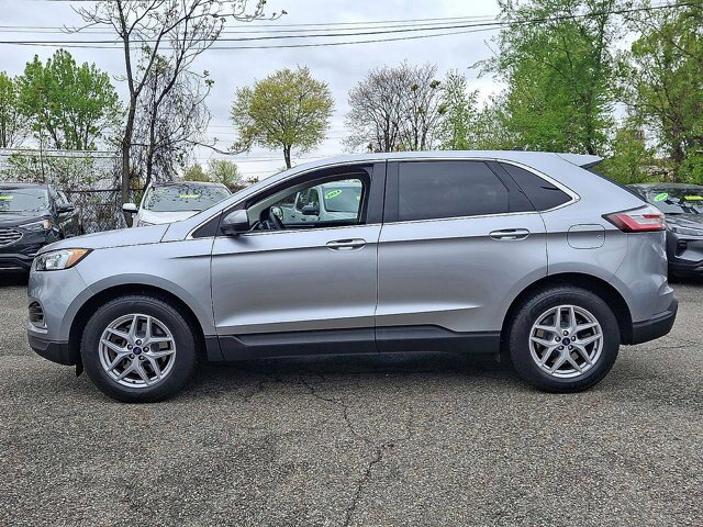 Certified 2021 Ford Edge SEL w/ Convenience Package AWD/4WD image 2