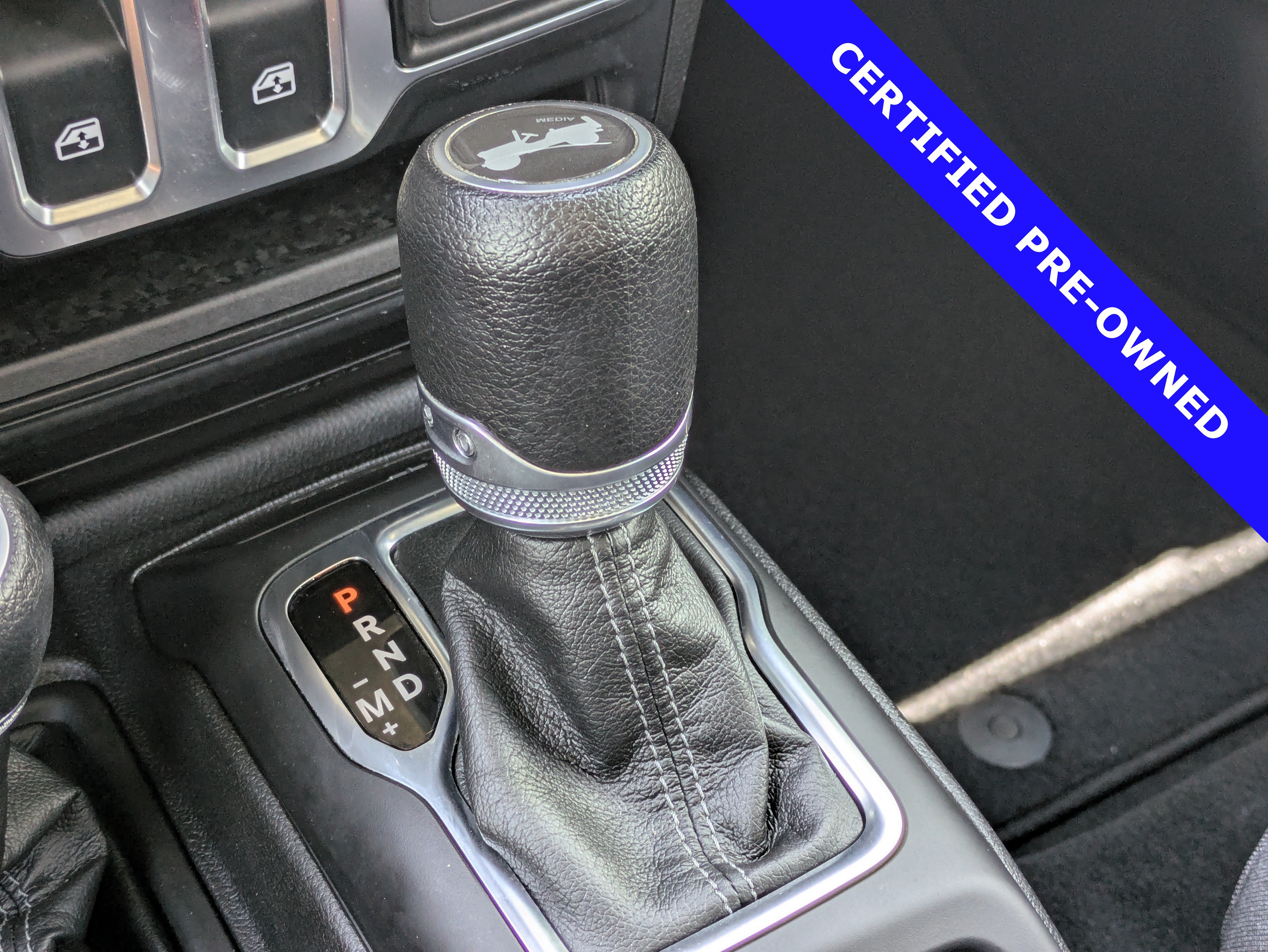 Used 2024 Jeep Wrangler Sport AWD/4WD image 29