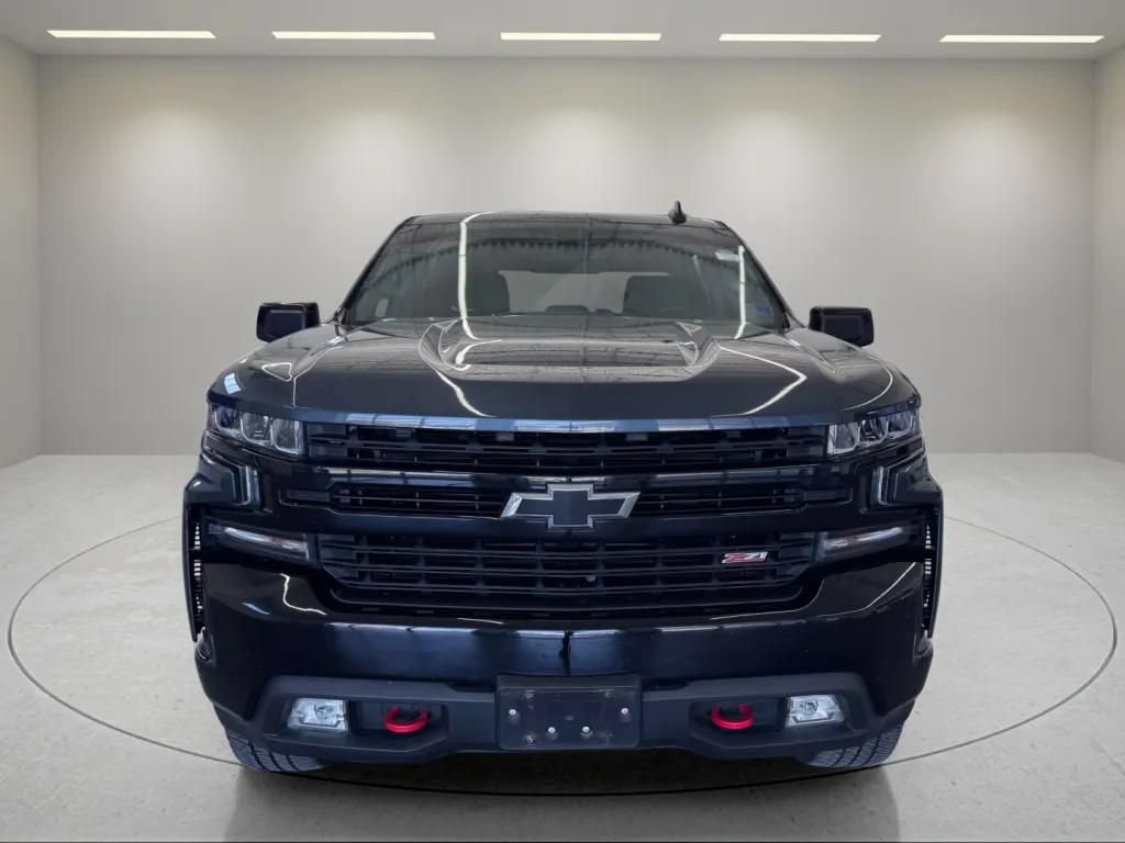 Used 2021 Chevrolet Silverado 1500 LT Trail Boss w/ Convenience Package II AWD/4WD image 3