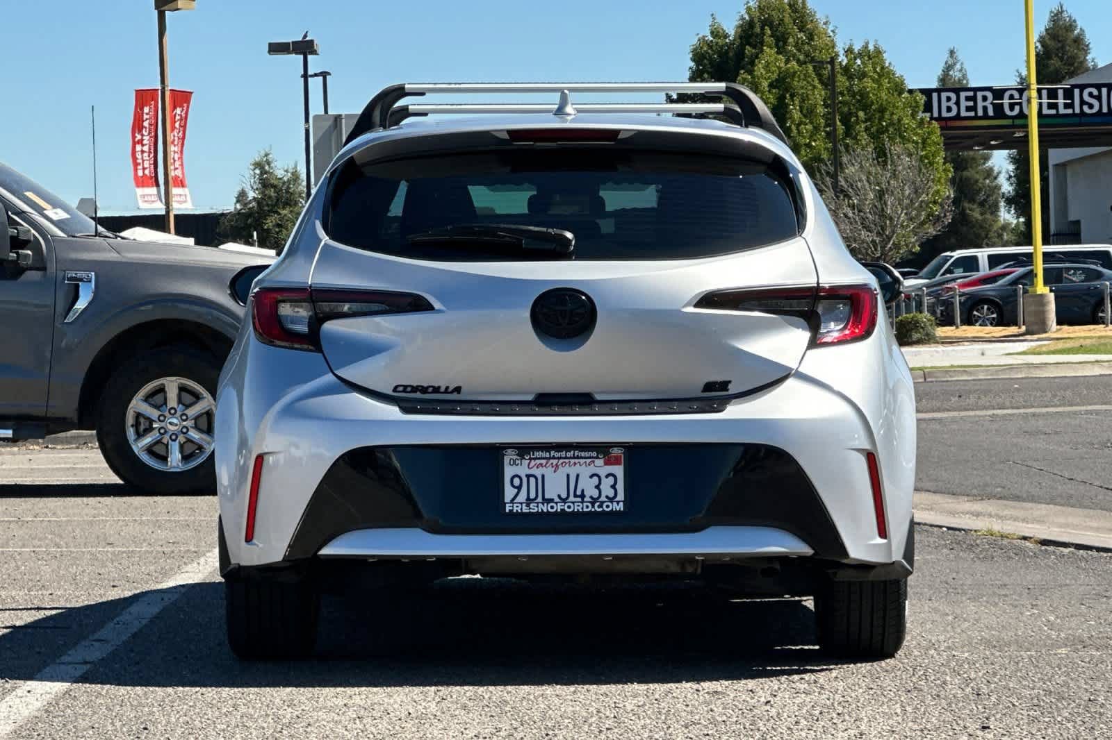 Used 2023 Toyota Corolla SE FWD image 7