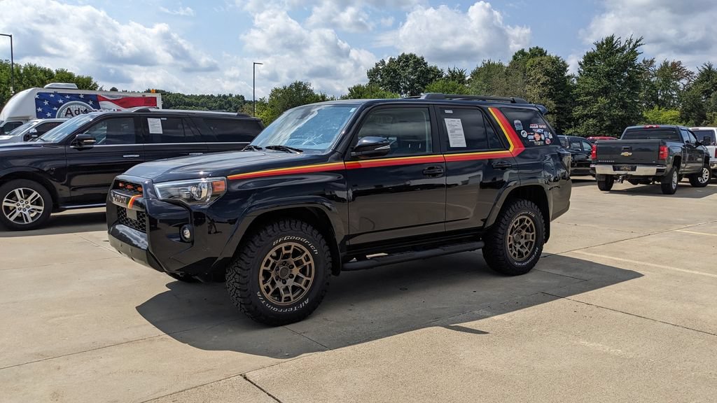 Used 2023 Toyota 4Runner 40th Anniversary SE AWD/4WD image 7