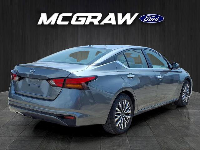 Used 2025 Nissan Altima 2.5 SV FWD image 8