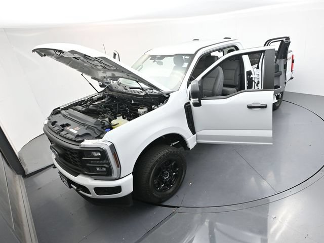 Certified 2025 Ford F350 XL w/ STX Appearance Package AWD/4WD image 48