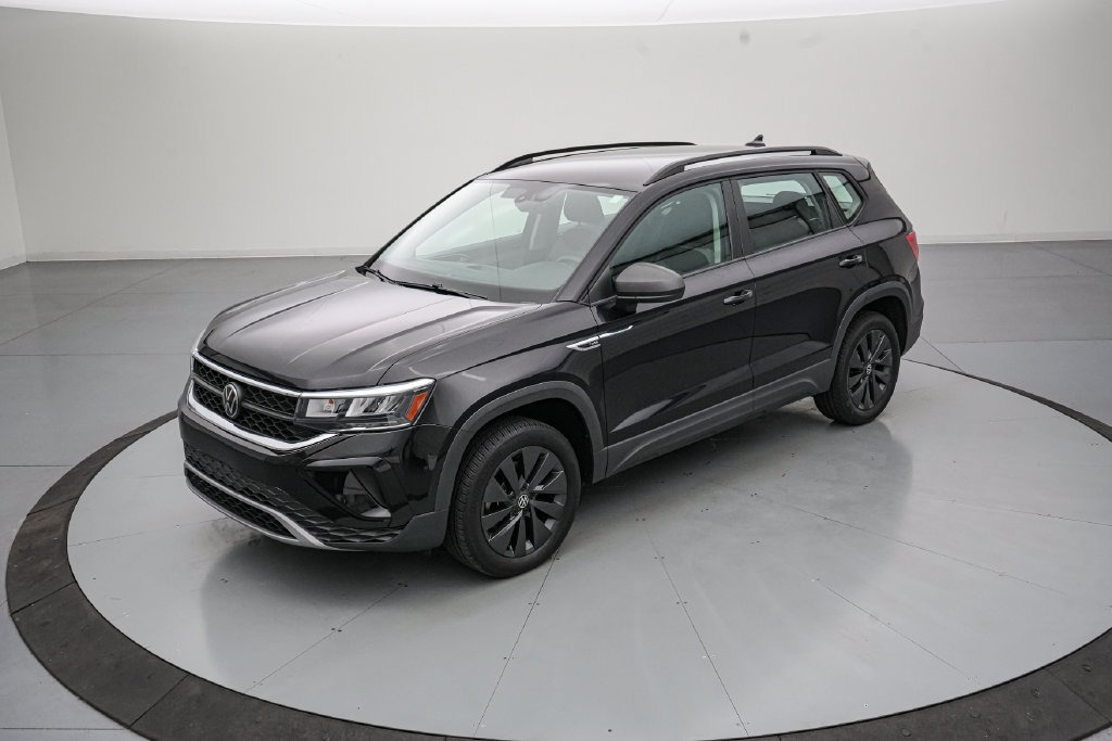 Used 2023 Volkswagen Taos S FWD image 8