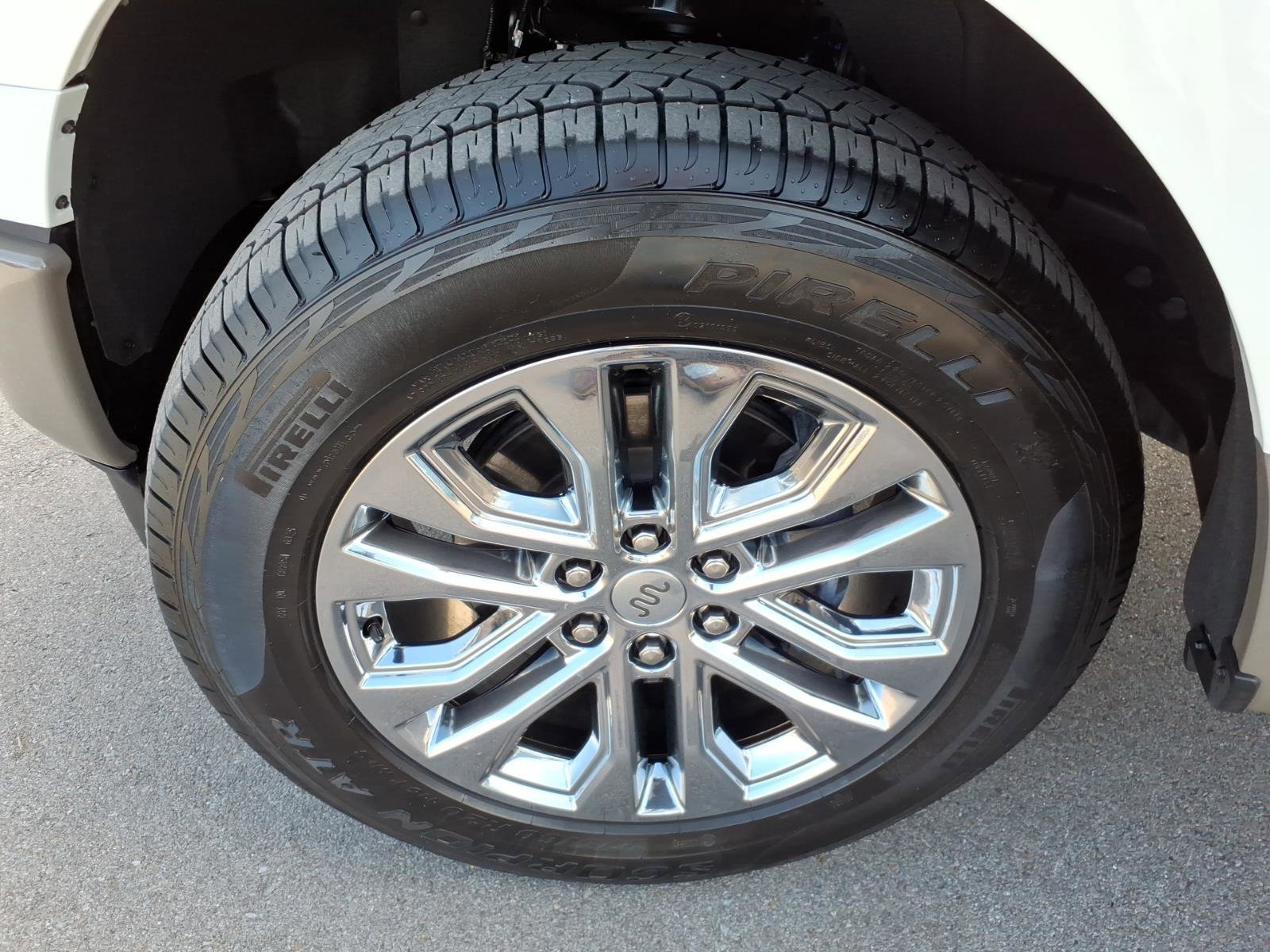 Certified 2025 Ford F150 King Ranch w/ FX4 Off-Road Package image 9