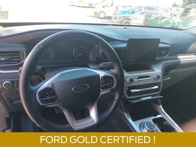 Certified 2022 Ford Explorer XLT w/ Equipment Group 202A AWD/4WD image 16