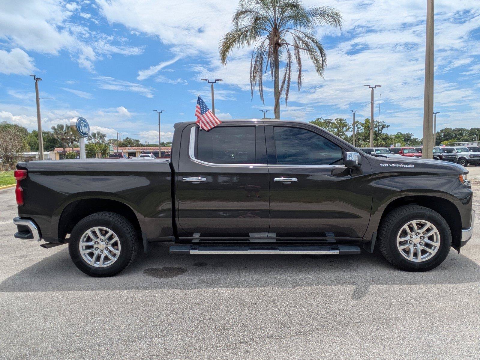 Used 2021 Chevrolet Silverado 1500 LTZ w/ Safety Package II RWD image 7