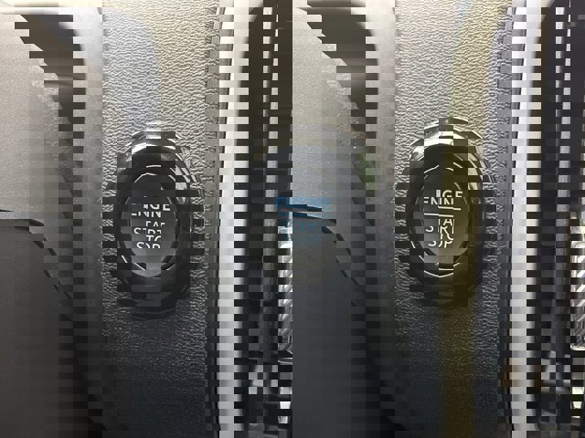 Certified 2025 Ford Expedition Active image 24