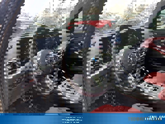 Used 2024 BMW 330i xDrive Sedan w/ M Sport Package image 25