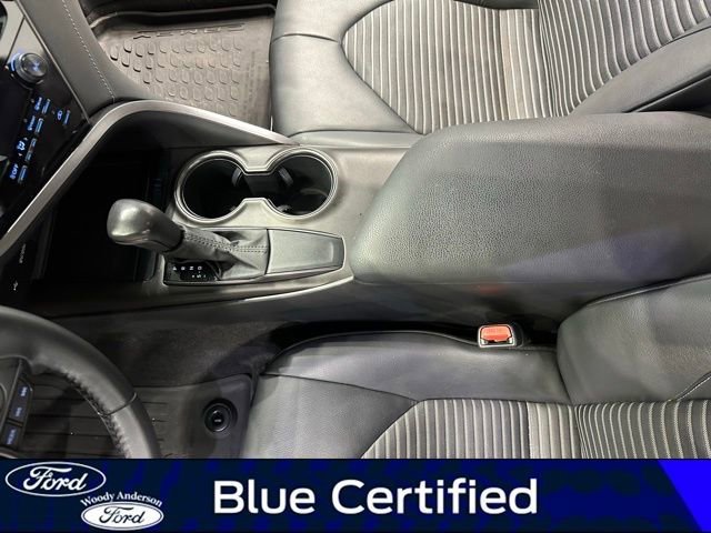 Used 2021 Toyota Camry SE image 18