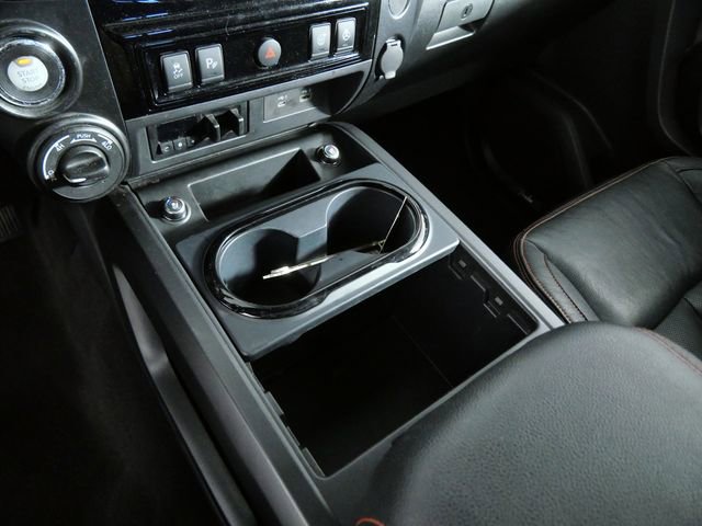 Used 2021 Nissan Titan PRO-4X w/ Pro-4x Convenience Package AWD/4WD image 22