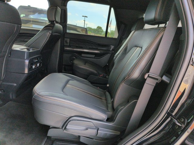 Certified 2023 Ford Expedition Platinum RWD image 31