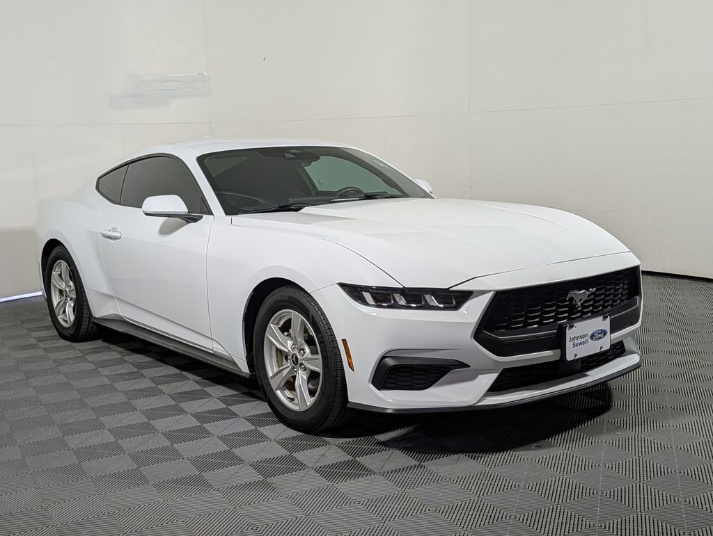 Certified 2024 Ford Mustang Coupe image 7