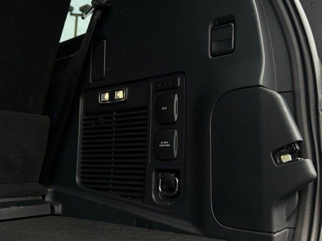 Certified 2025 Ford Expedition Active AWD/4WD image 22
