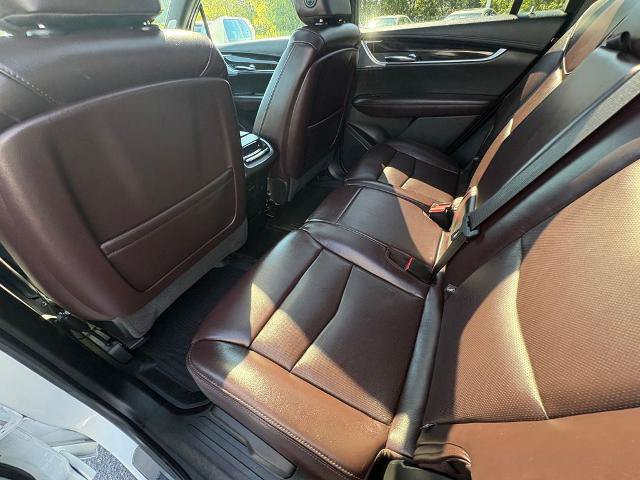 Used 2020 Cadillac XT6 Premium Luxury AWD/4WD image 25