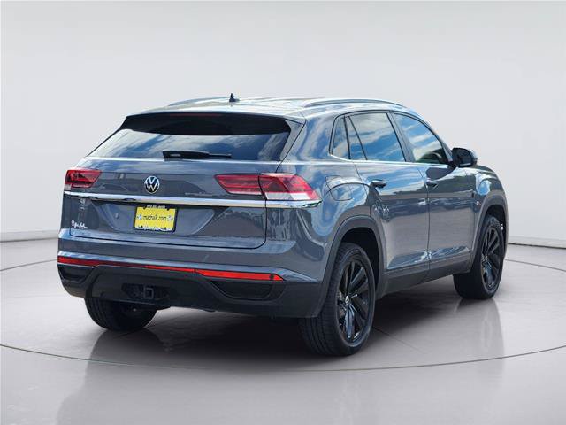 Used 2022 Volkswagen Atlas Cross Sport SE w/ Black Wheel Package AWD/4WD image 4