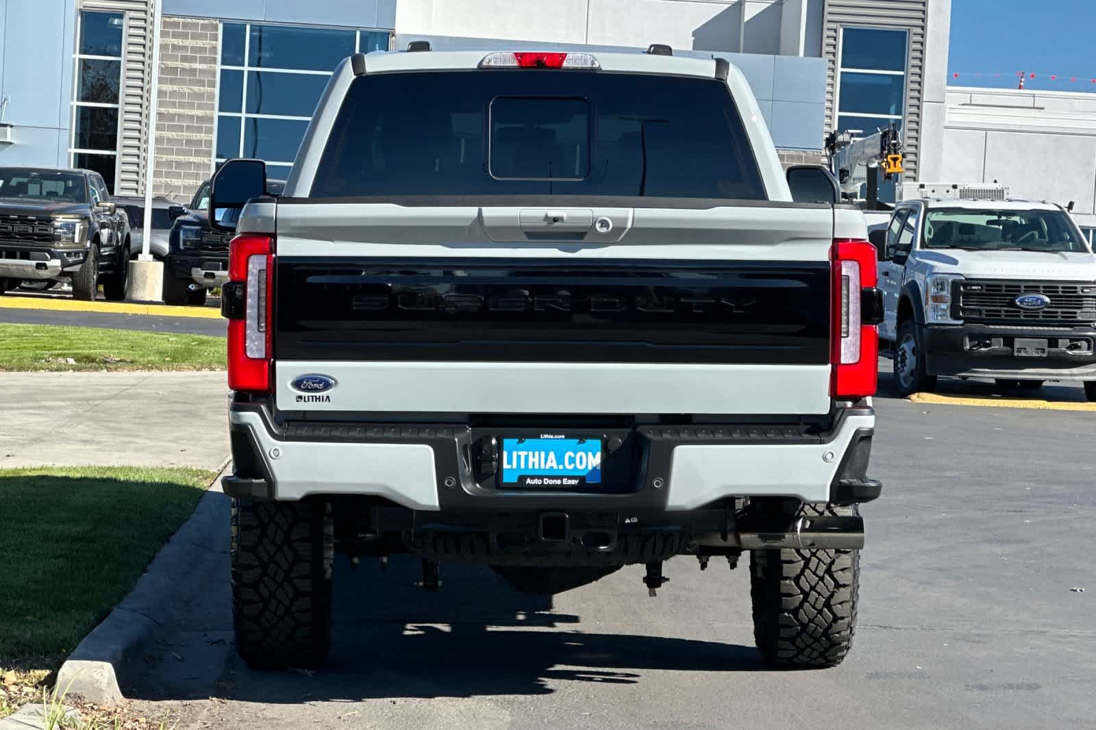 Certified 2026 Ford F250 Platinum w/ Tremor Off-Road Package AWD/4WD image 7