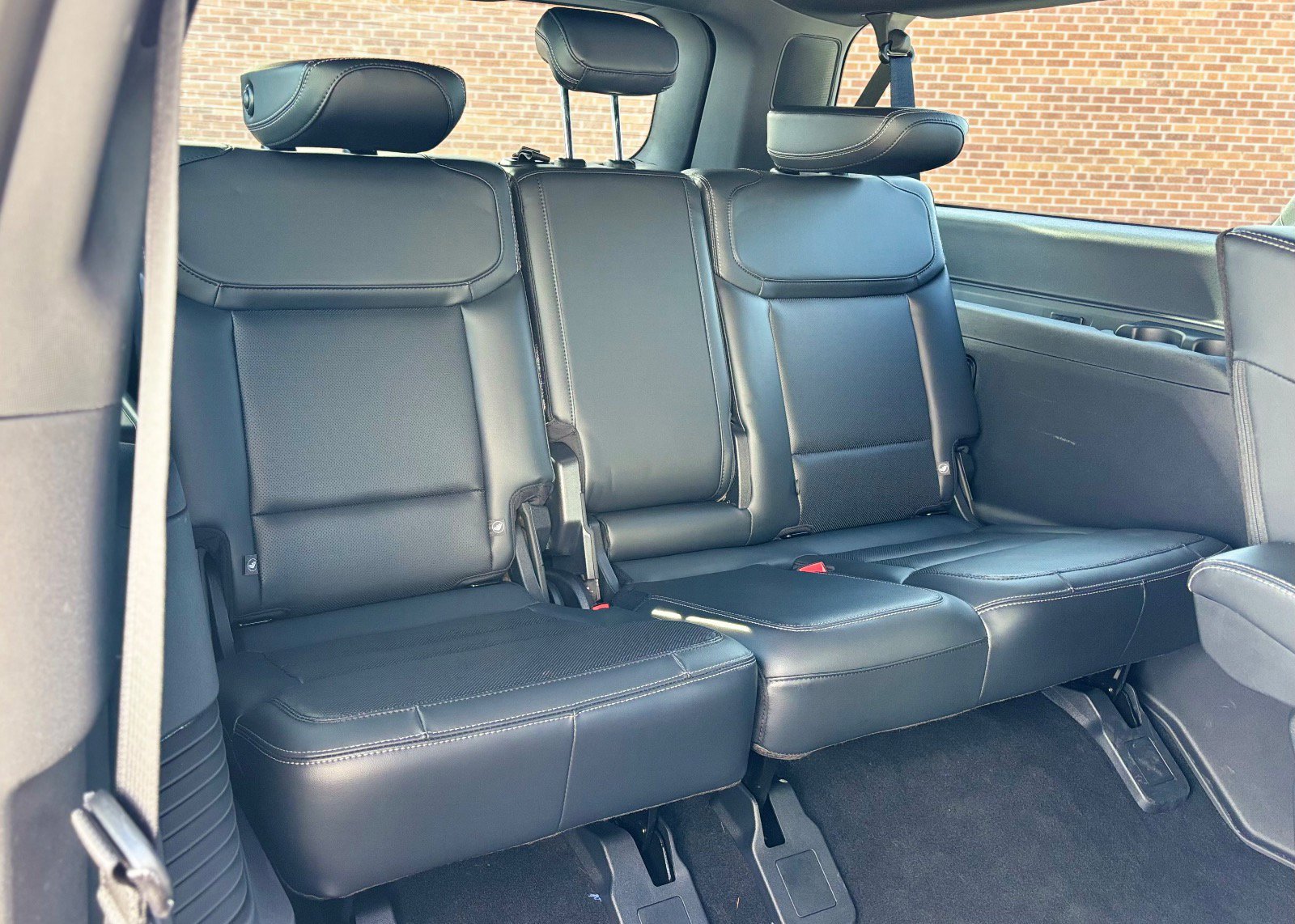 Certified 2025 Ford Expedition Max Platinum w/ Stealth Performance Package AWD/4WD image 33