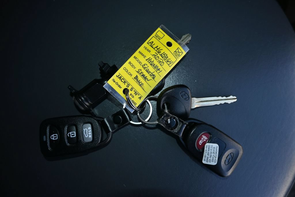Used 2020 Hyundai Elantra SE FWD image 50