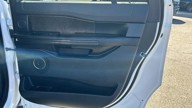 Certified 2021 Ford Expedition Max Limited image 12