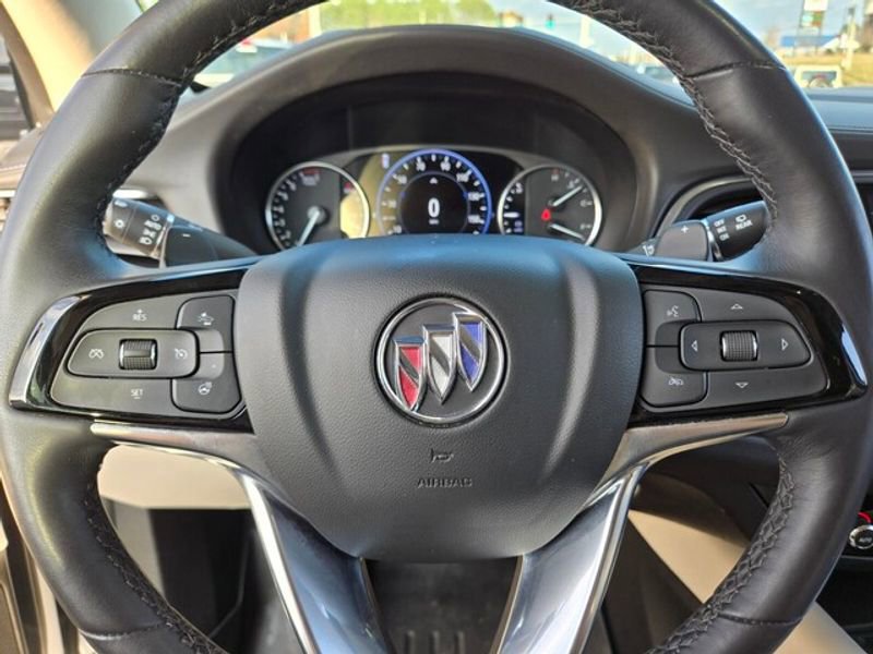 Used 2023 Buick Enclave Avenir w/ Avenir Technology Package image 29