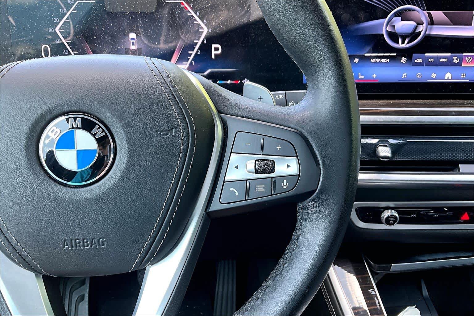 Used 2026 BMW X5 xDrive40i AWD/4WD image 25
