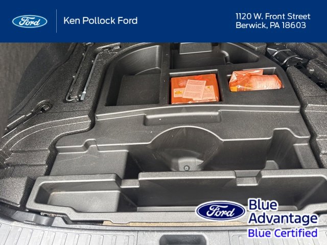 Used 2022 Toyota Prius LE image 37