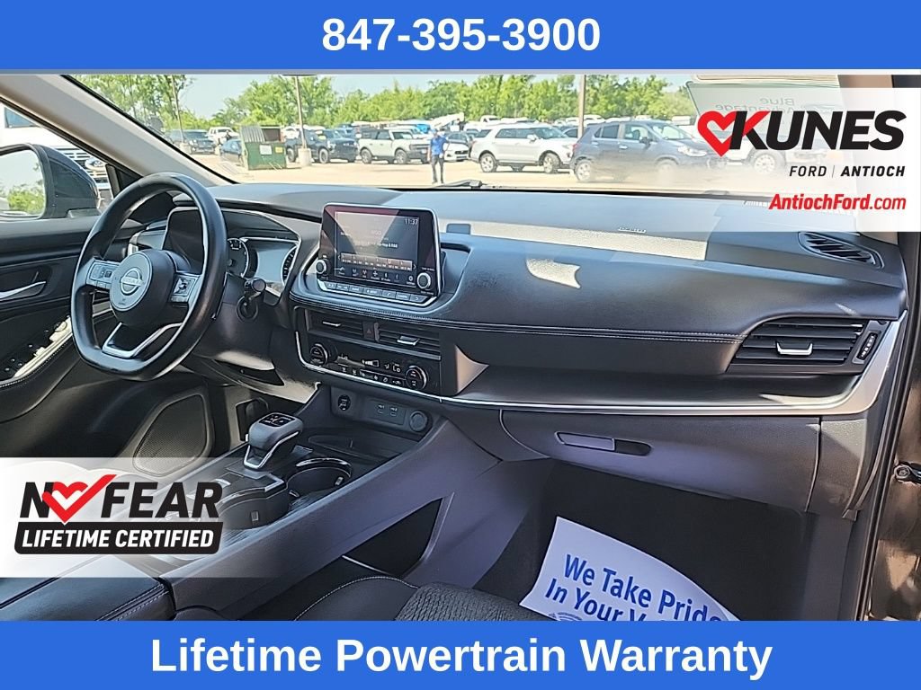 Used 2024 Nissan Rogue SV AWD/4WD image 43