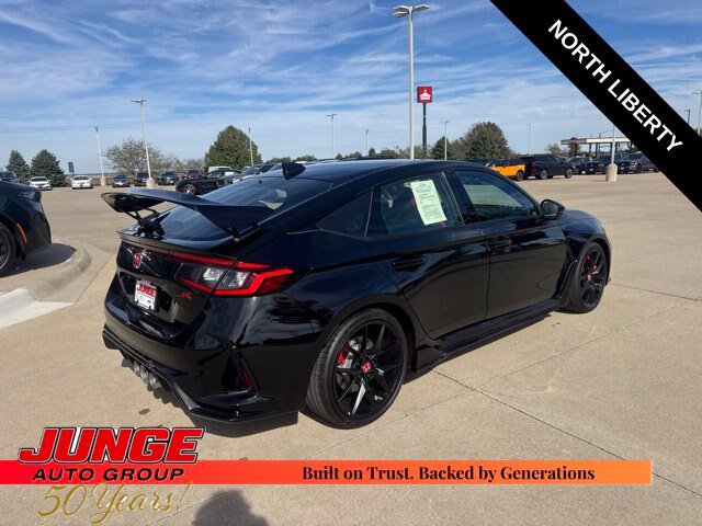 Used 2026 Honda Civic Type R image 8