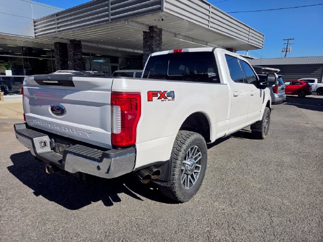 Certified 2019 Ford F250 Lariat w/ Lariat Ultimate Package AWD/4WD image 3