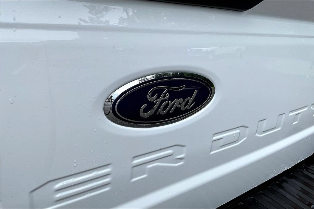 Certified 2025 Ford F250 XLT AWD/4WD image 26