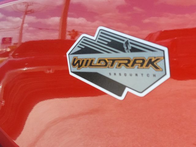 Certified 2022 Ford Bronco Wildtrak AWD/4WD image 9