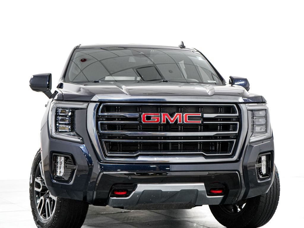 Used 2023 GMC Yukon XL AT4 AWD/4WD image 3