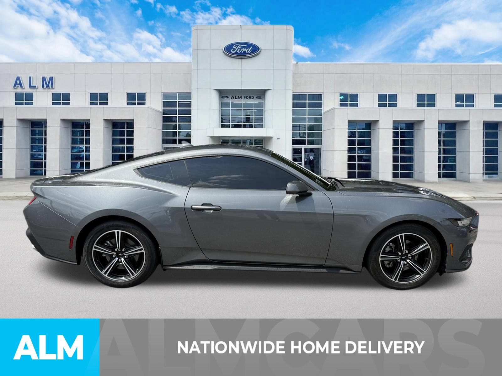 Certified 2024 Ford Mustang Coupe RWD image 4