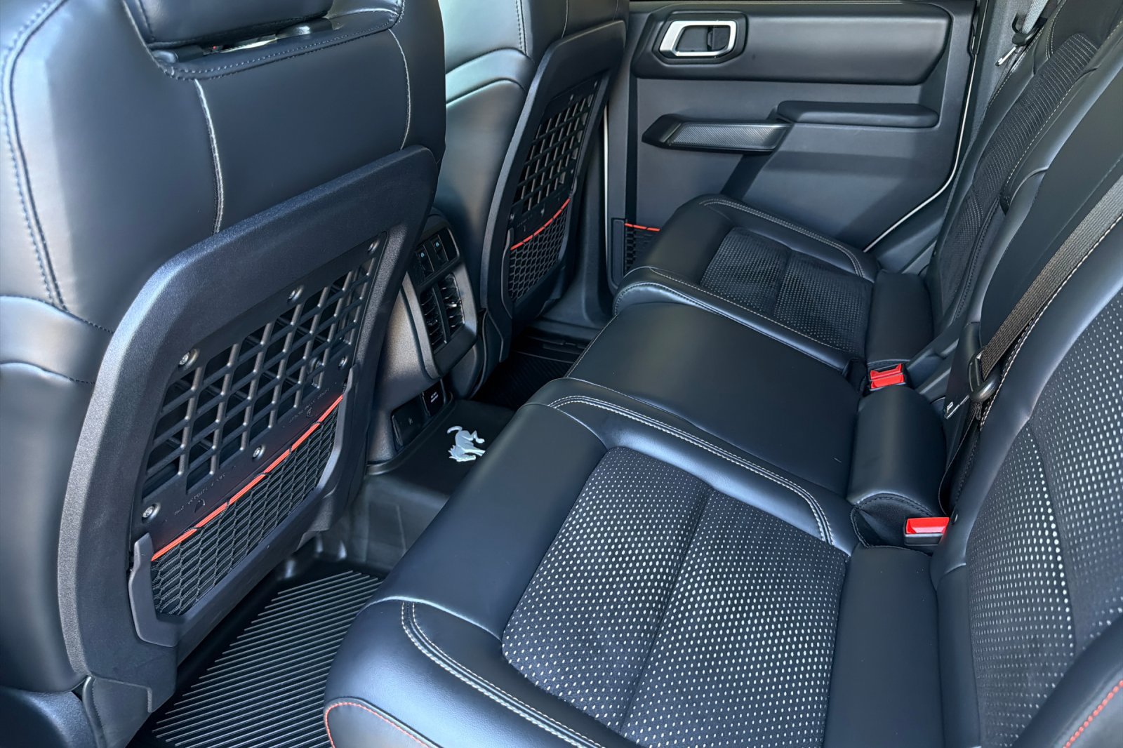 Certified 2026 Ford Bronco Raptor AWD/4WD image 11