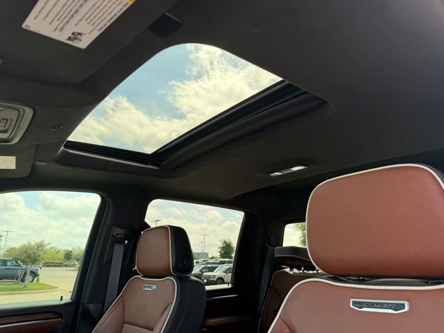 Used 2024 GMC Sierra 3500 Denali Ultimate image 20