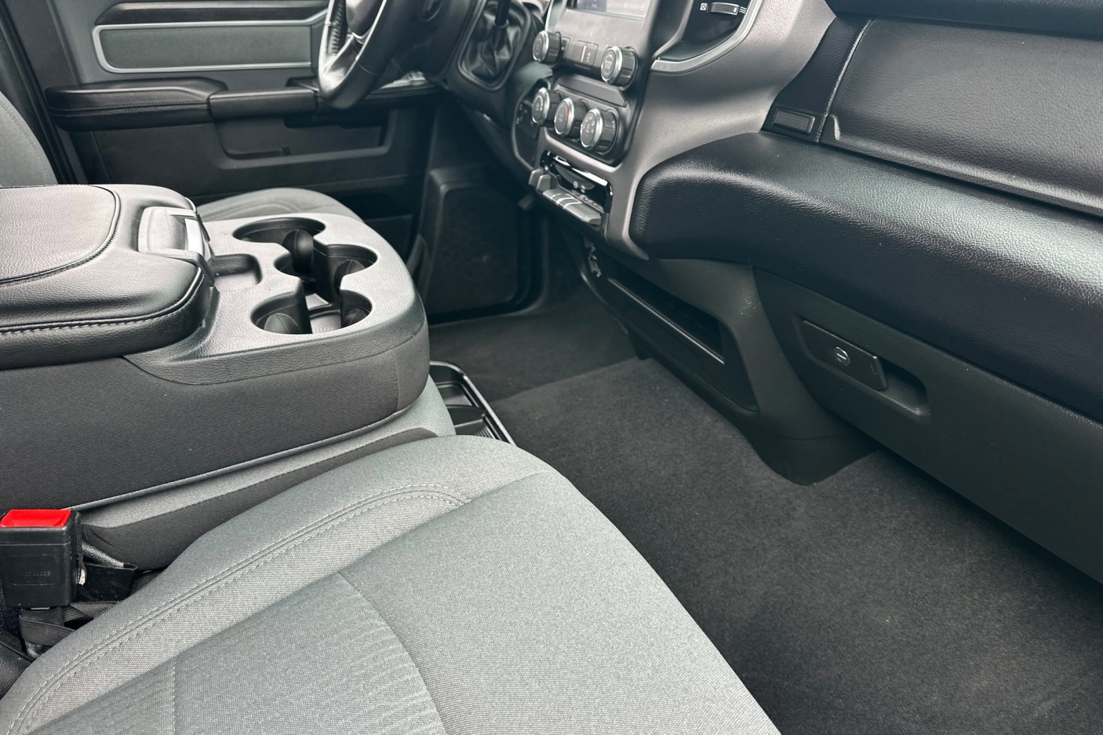 Used 2023 RAM 2500 Big Horn w/ Level 1 Equipment Group image 16