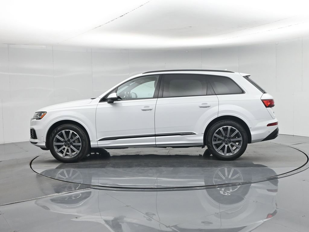 Used 2022 Audi Q7 2.0T Premium Plus w/ Premium Plus Package AWD/4WD image 30