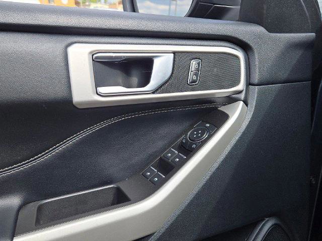 Certified 2022 Ford Explorer XLT image 20