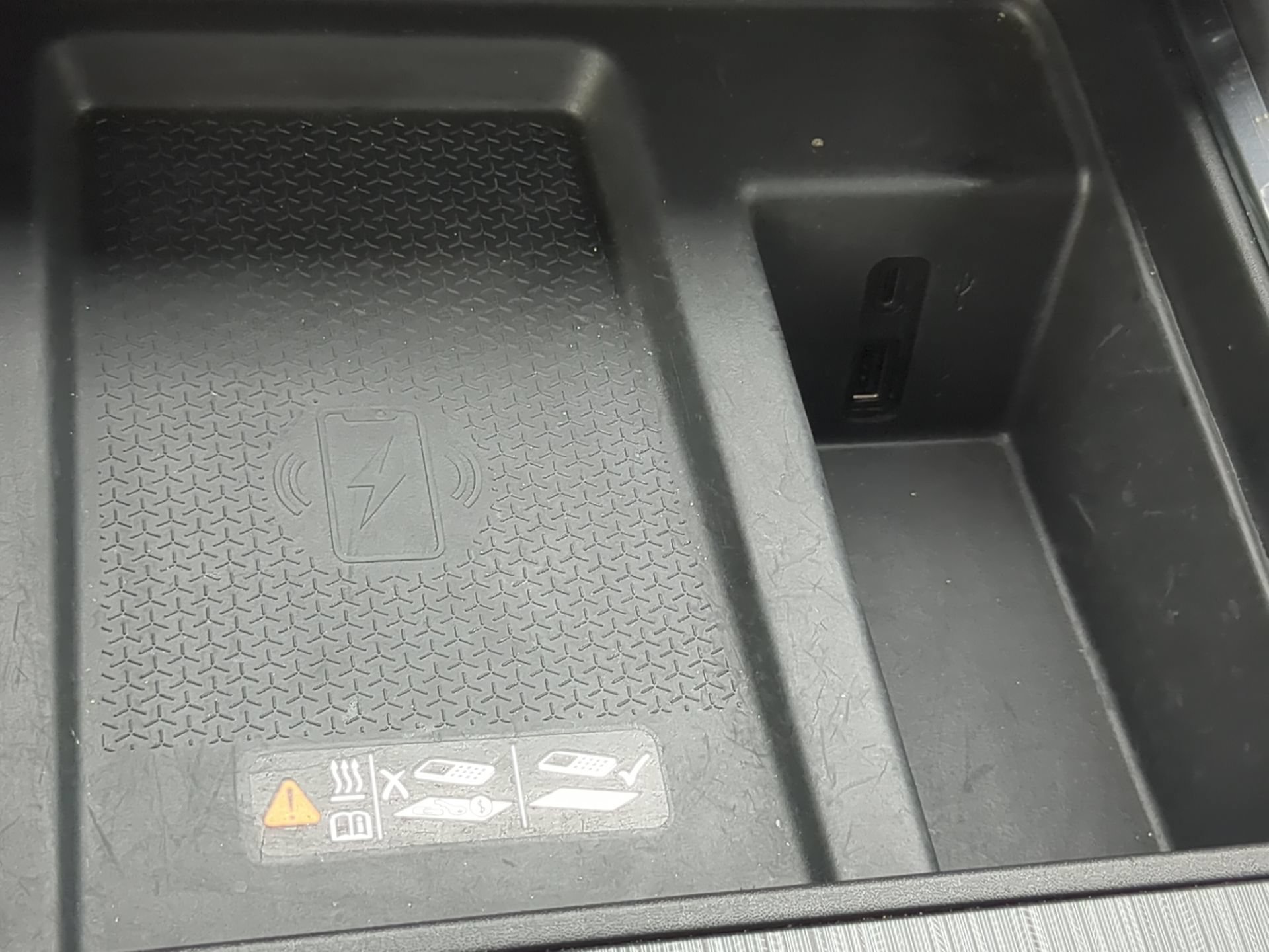 Used 2026 GMC Acadia Elevation FWD image 62