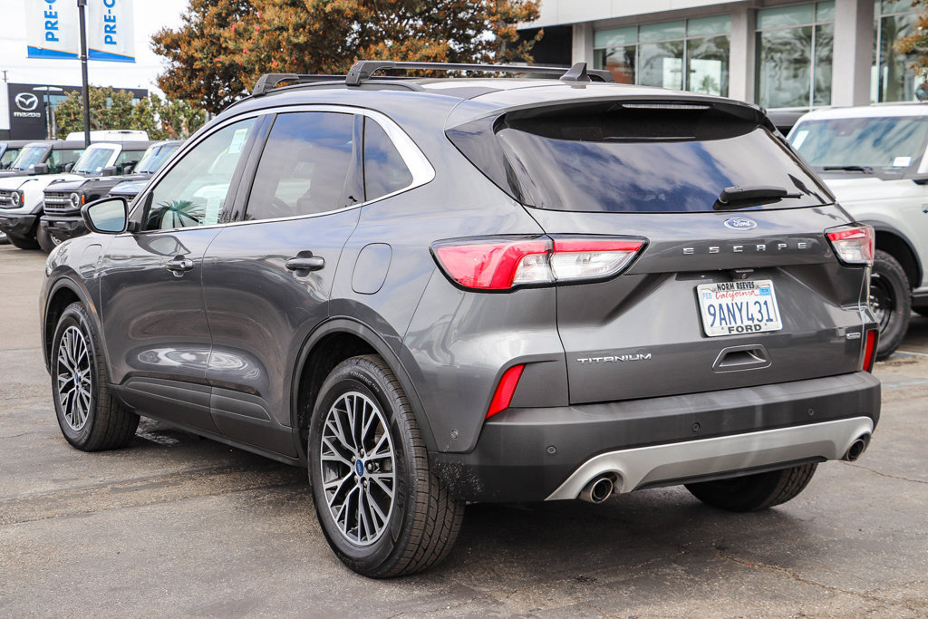 Certified 2022 Ford Escape Titanium w/ Titanium Premium Package FWD image 10