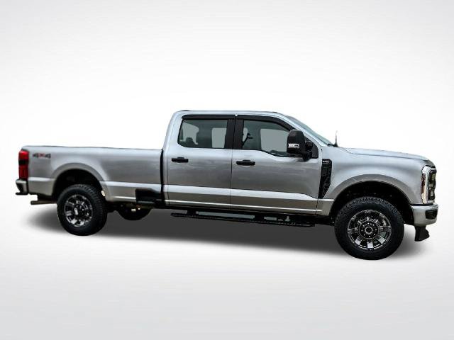 Certified 2024 Ford F350 XL w/ STX Appearance Package AWD/4WD image 9