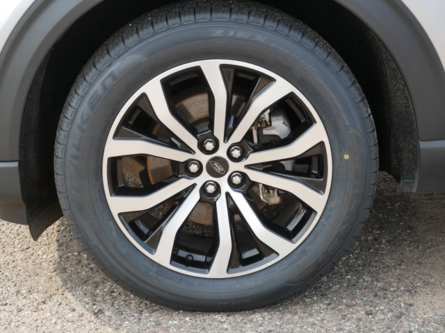Certified 2024 Ford Explorer ST-Line w/ Class IV Trailer Tow Package AWD/4WD image 10