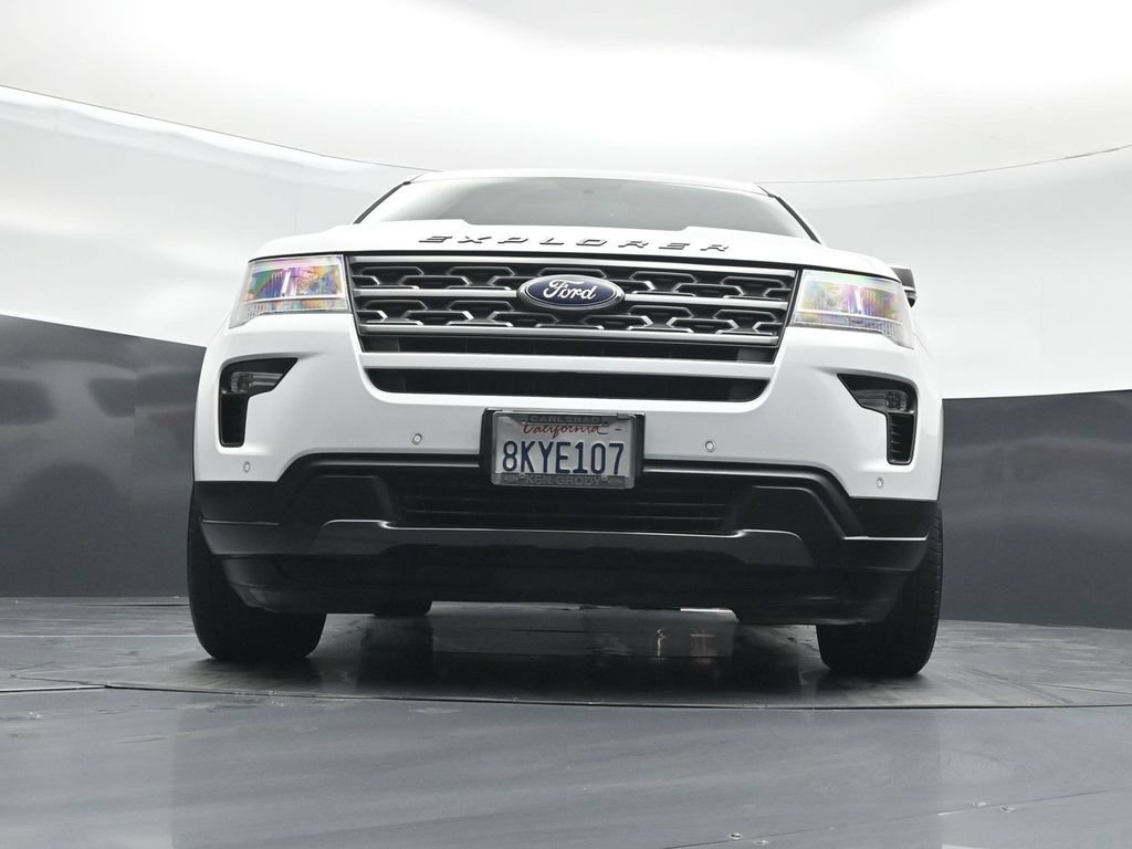 Certified 2019 Ford Explorer XLT w/ Equipment Group 202A FWD image 40