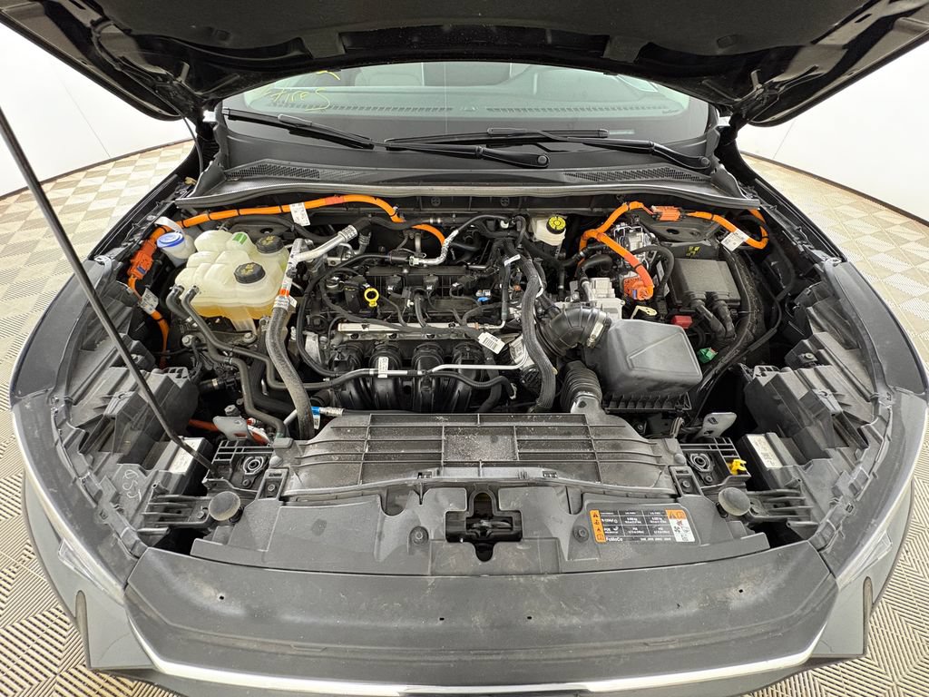 Certified 2023 Ford Escape SE FWD image 33