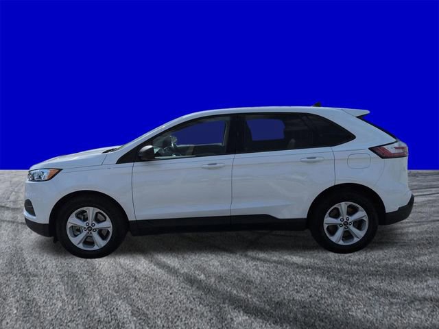 Certified 2023 Ford Edge SE image 2