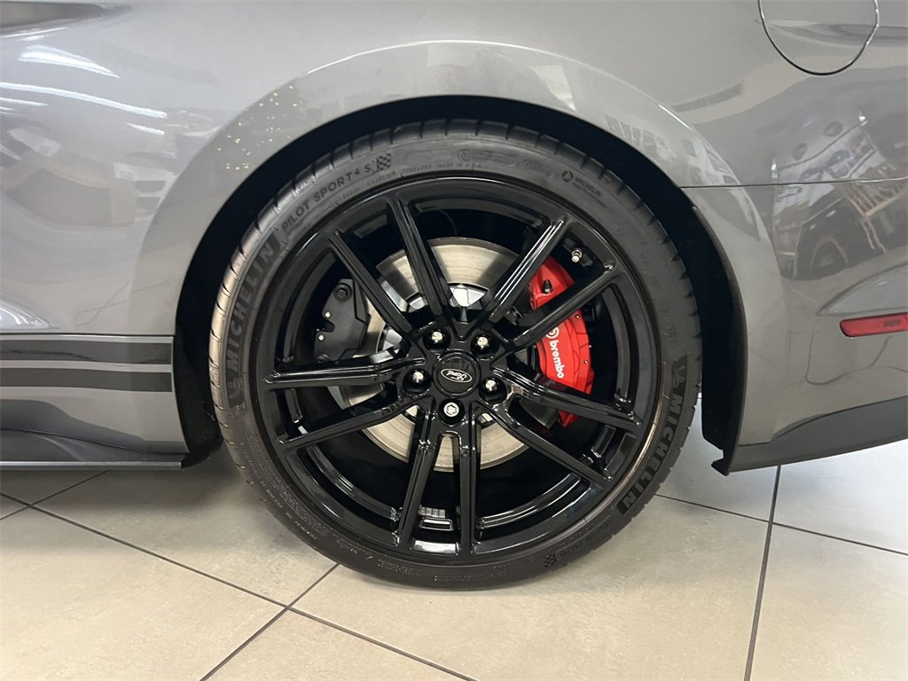 Certified 2021 Ford Mustang Shelby GT500 w/ Technology Package image 19